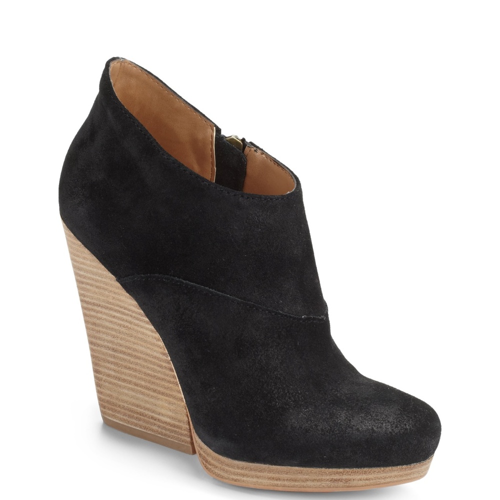 Saks Fifth Ave Gray- Olana Booties